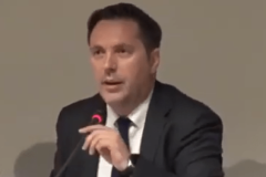Προσκεκλημένος σε συνέδριο